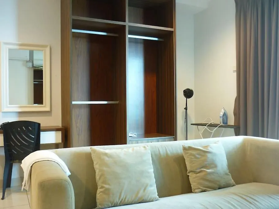 Appartamento Studio At Middle Floor Sea View George Town Malesia